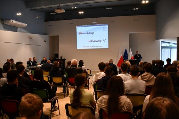 Odbyła się debata społeczna „Pomagamy i chronimy