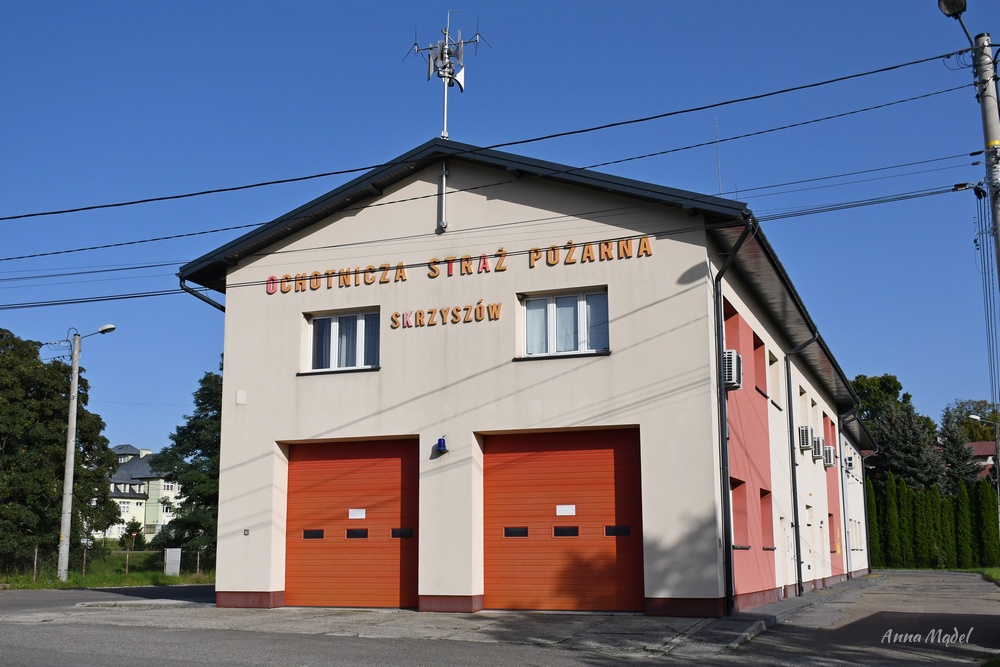 Zebranie walne w remizie OSP Skrzyszów. Poświęcenie samochodu ratowniczo-gaśniczego